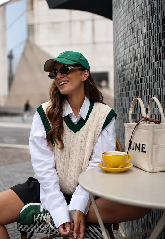 Gilet femme en maille torsadée à encolure en V - Bérénice