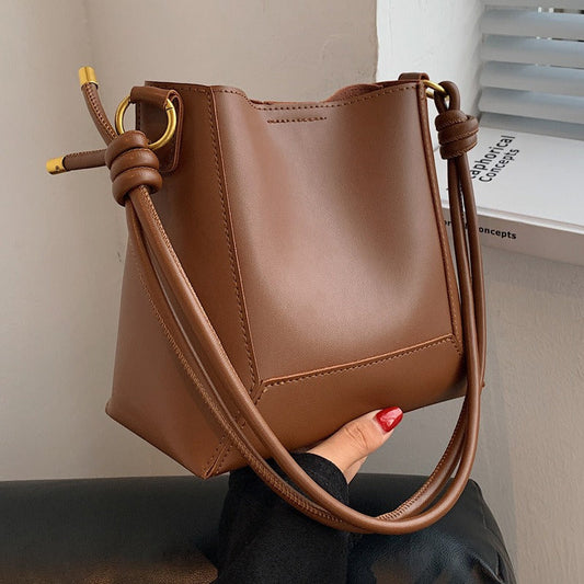 Sac à bandoulière en cuir synthétique pour femme au design minimaliste - Rita