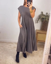 Rachel - Robe basique à manches courtes