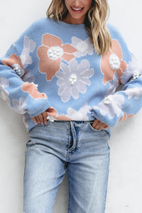 Blanche - Blauer Strickpullover mit Rundhalsausschnitt und Blumenmuster mit hängenden Schultern