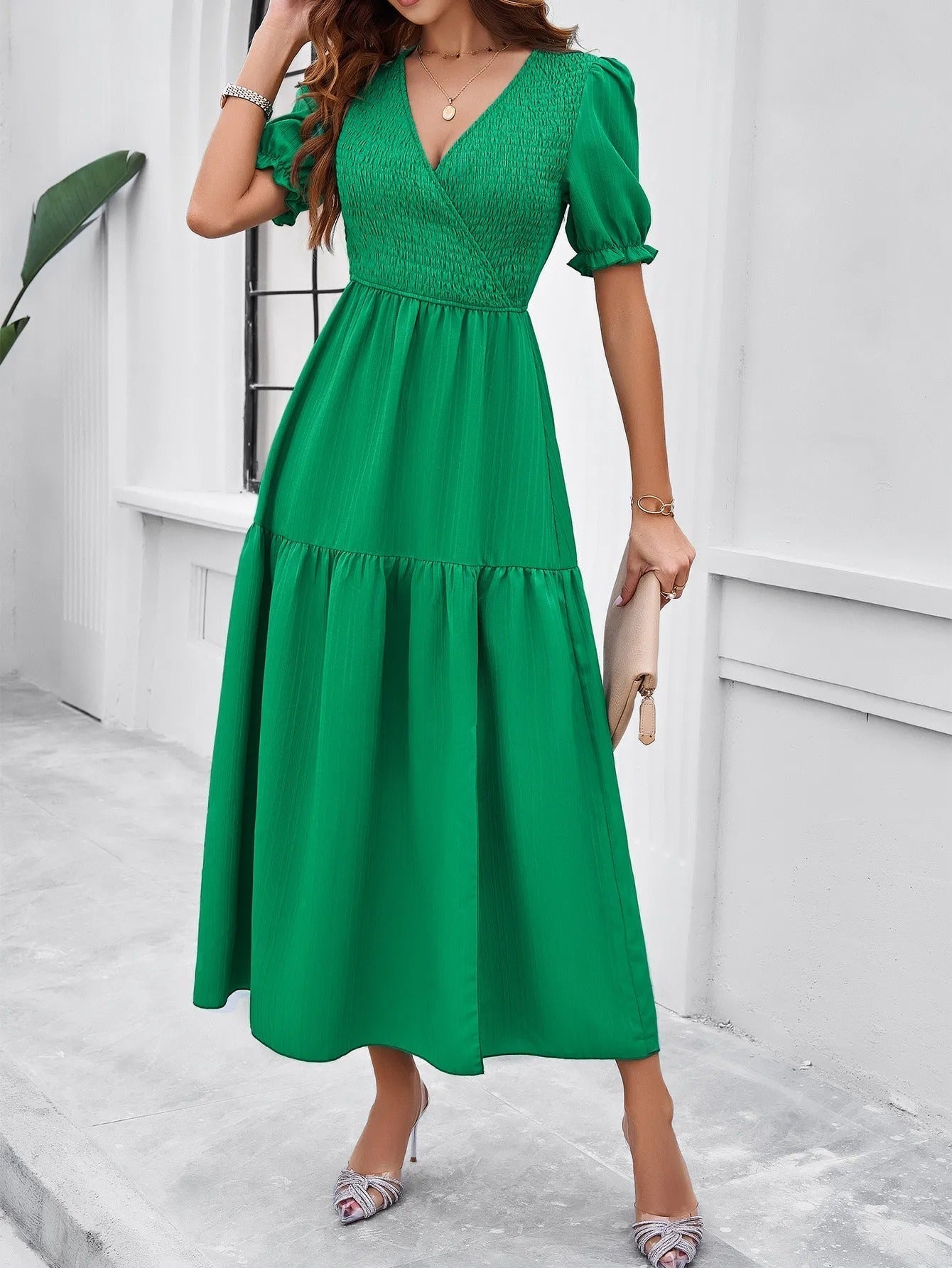 Damen Midikleid mit wabenförmigem Überkreuz-Ausschnitt - AmeliaV