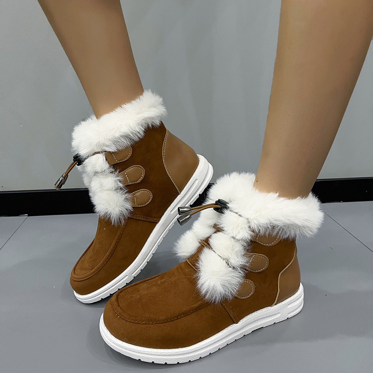 Winterliche Damenstiefelette mit Plüschoberfläche - Yseline