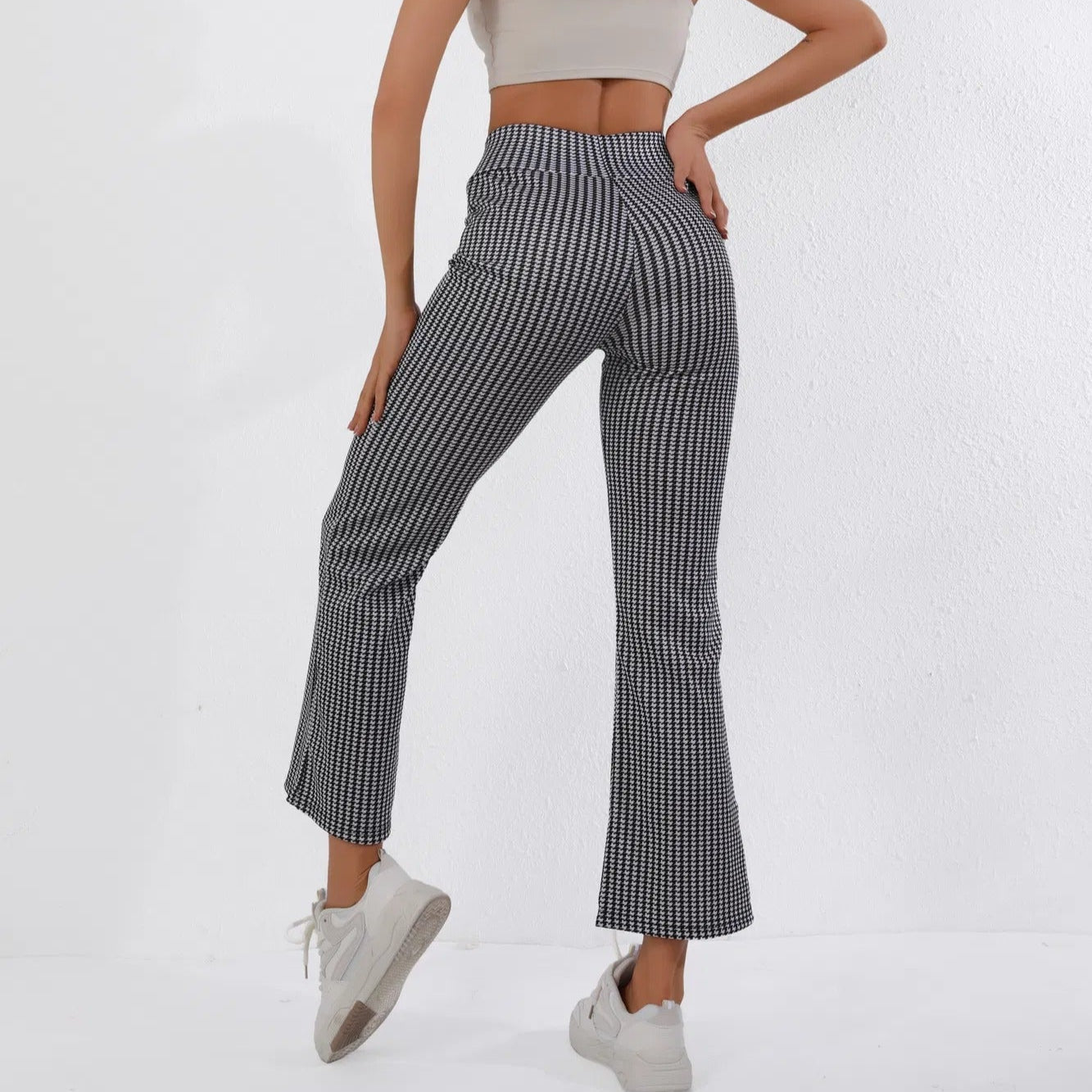 Ausgestellte Damenhose aus Stretchmaterial mit klassischem Druck - Renata