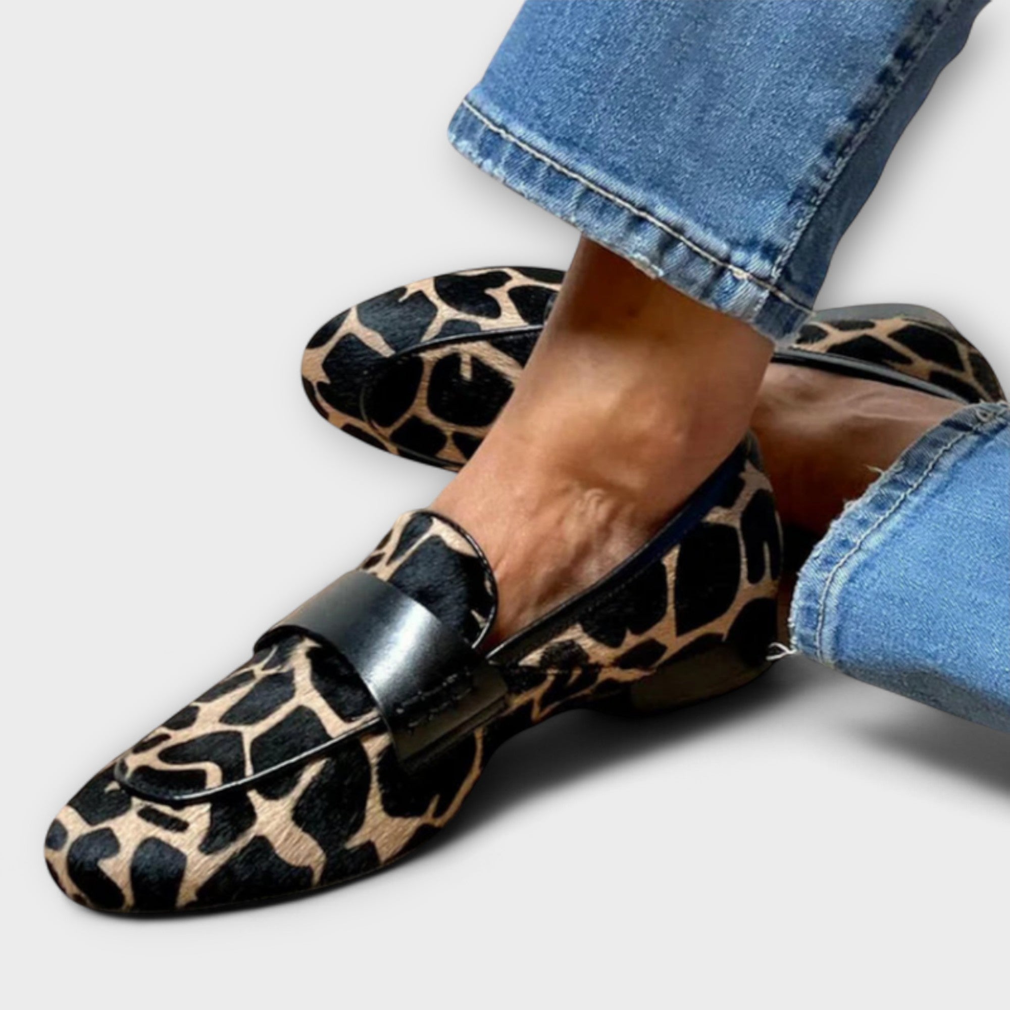 Damen Loafer Animalprint Slip-On mit Riegel – Yeny