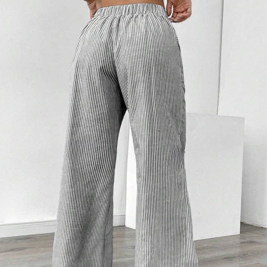 Gestreifte Damenhose mit weiten Beintaschen - Julieta