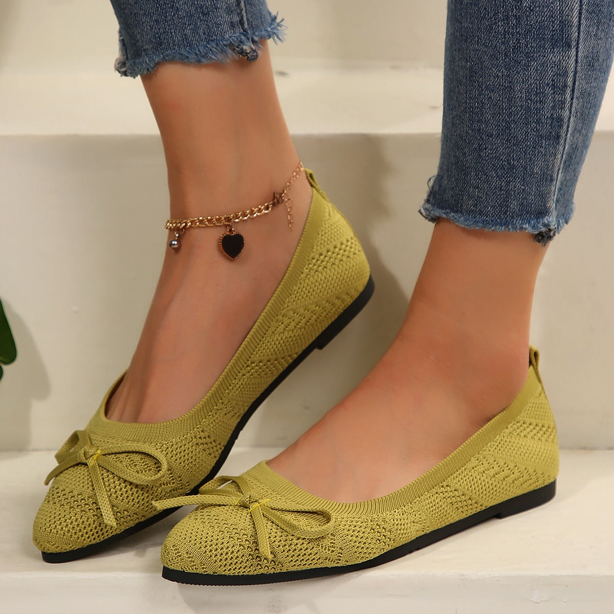 Damen-Ballerinas aus atmungsaktivem Strickgewebe mit dekorativer Schleife - Camila