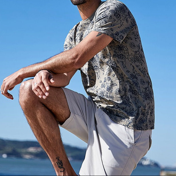 Herren-T-Shirt mit Blumendruck und normaler Passform - Mauro