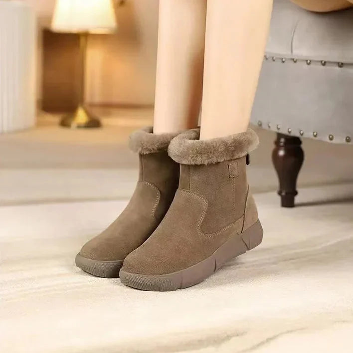 Winterstiefeletten mit Wildledereffekt - Gialysa
