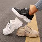 Damen-Turnschuhe im urbanen Stil mit dicken Sohlen und seitlichem Verschluss - Camila