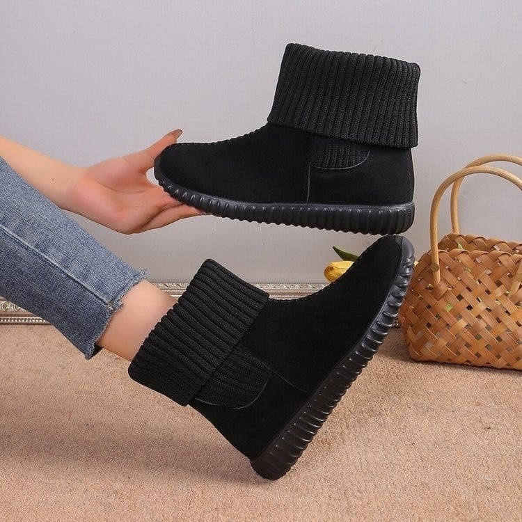 Winterliche Damenstiefel mit gestrickten Stulpen - Pilar