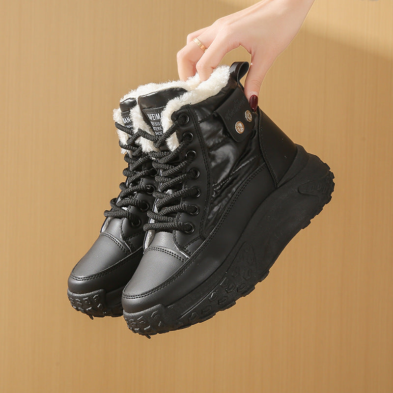 Hohe Damenstiefel mit Thermofutter und erhöhter Sohle - Mirelda