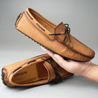Rutschfeste Herren-Slipper mit Schleife - Esteban