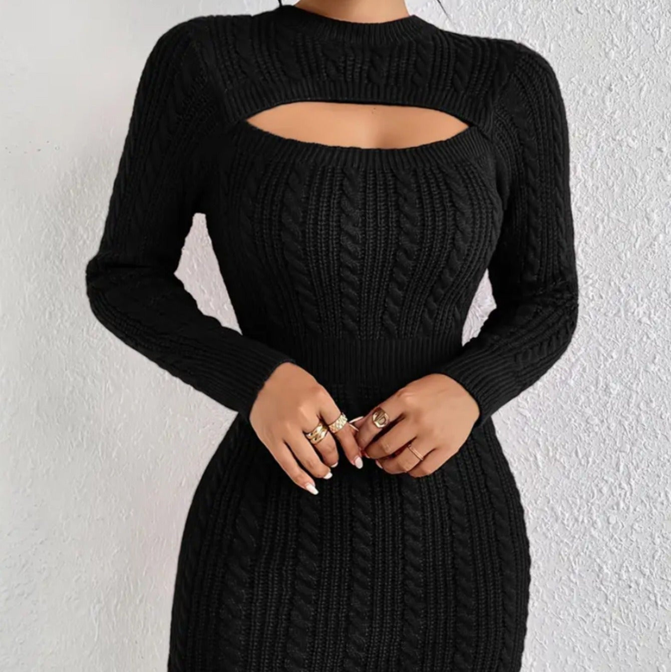 Kurzes, eng anliegendes, geflochtenes Strickkleid - Noelia