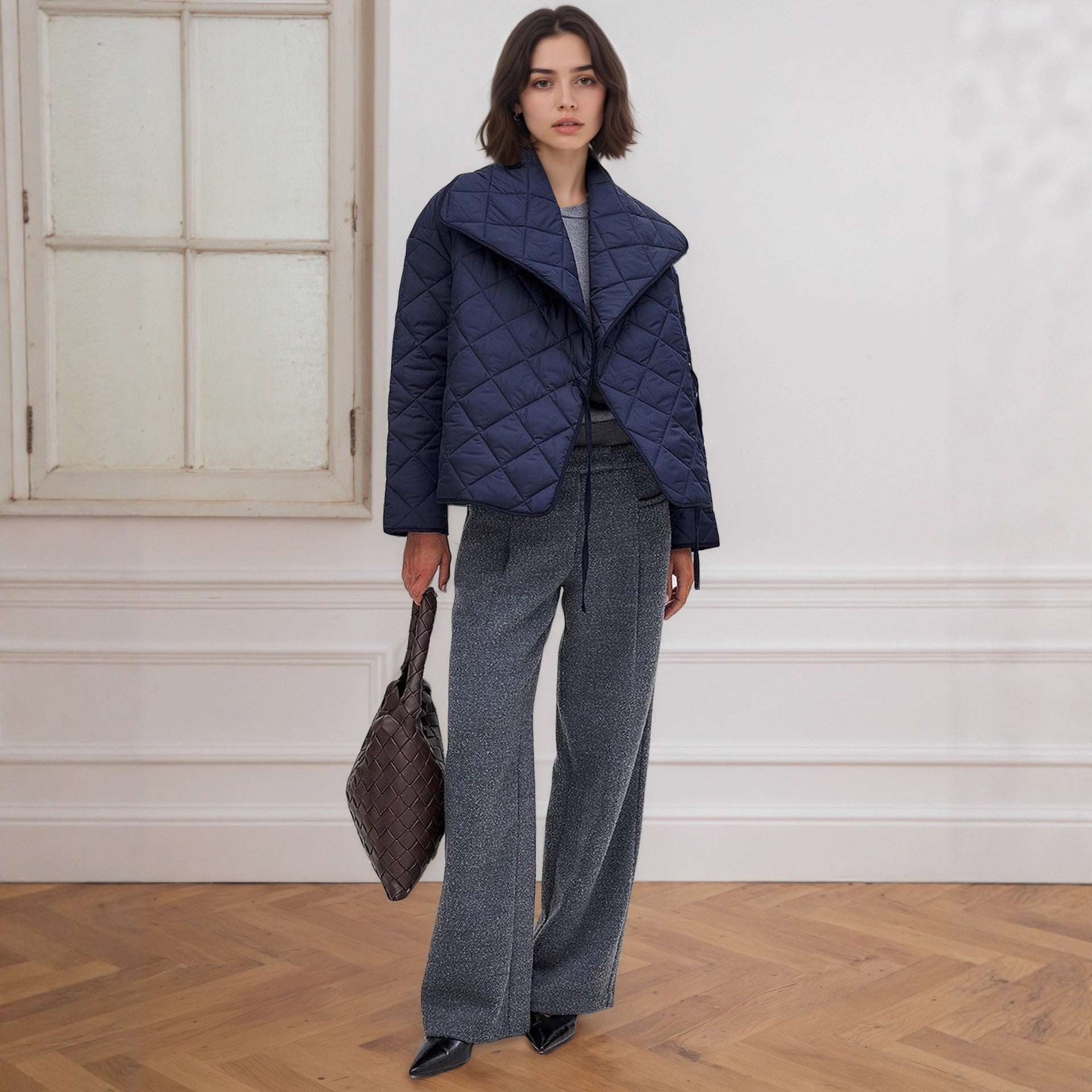 Kurze Jacke mit Steppeffekt für Frauen - Elnara