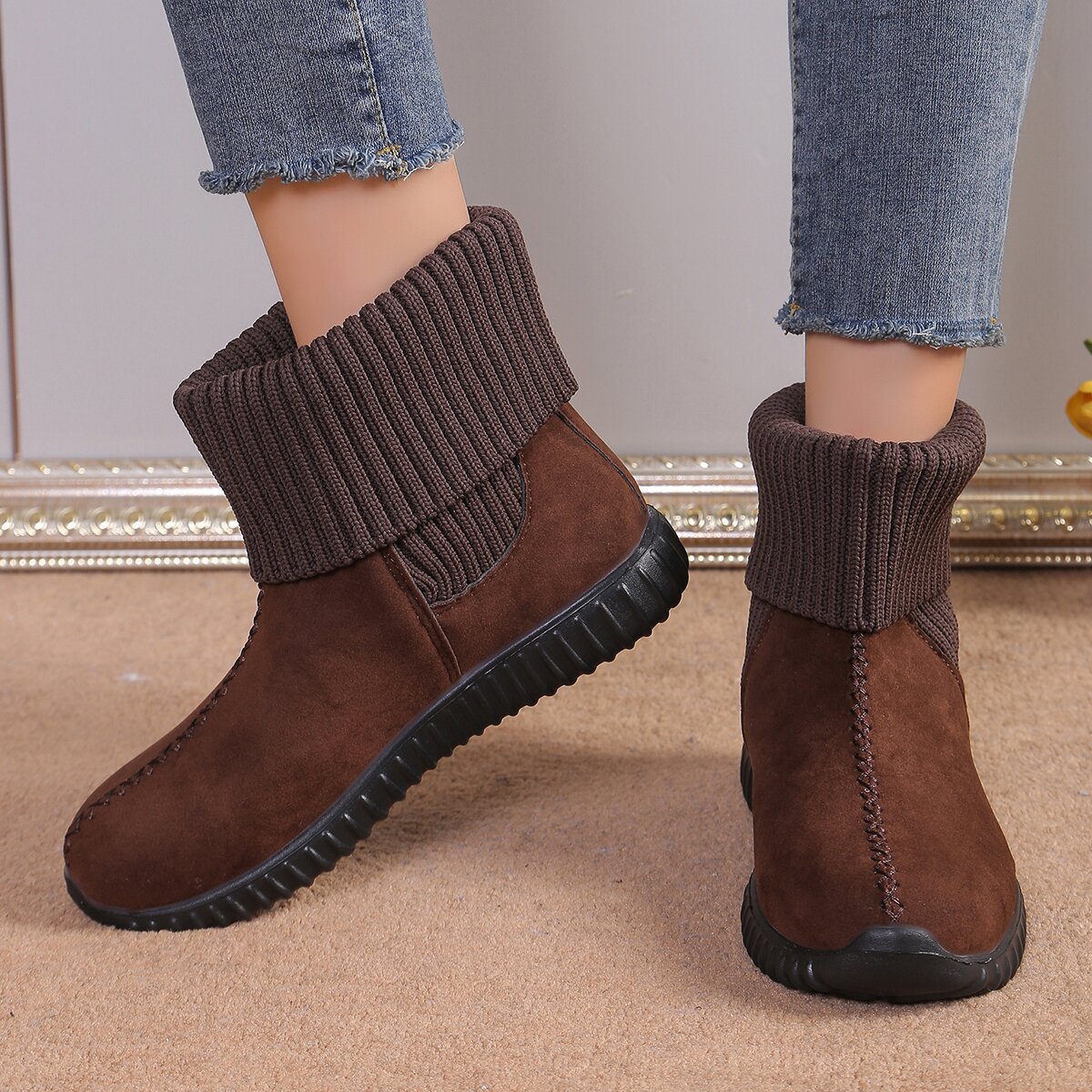Winterliche Damenstiefel mit gestrickten Stulpen - Pilar