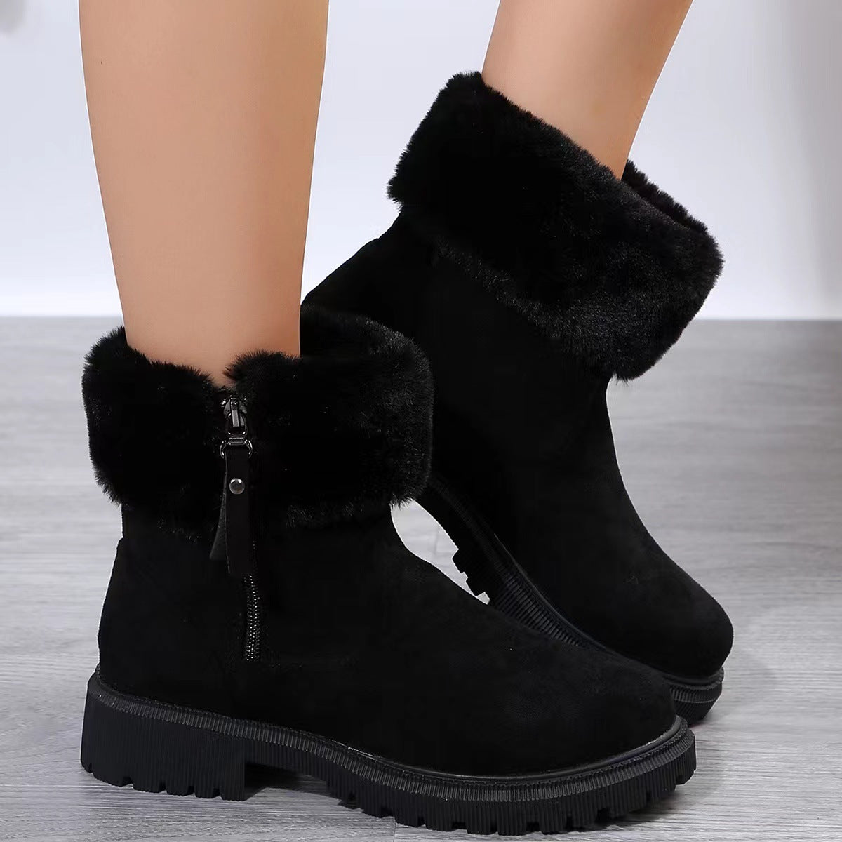 Winterliche Damenstiefeletten mit Plüschbesatz - Elinea