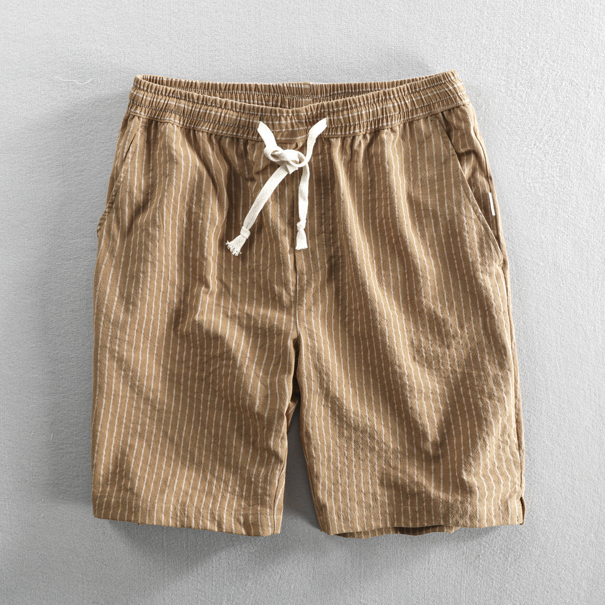 Vertikal gestreifte Herren Shorts mit Kordelzug - Lecce