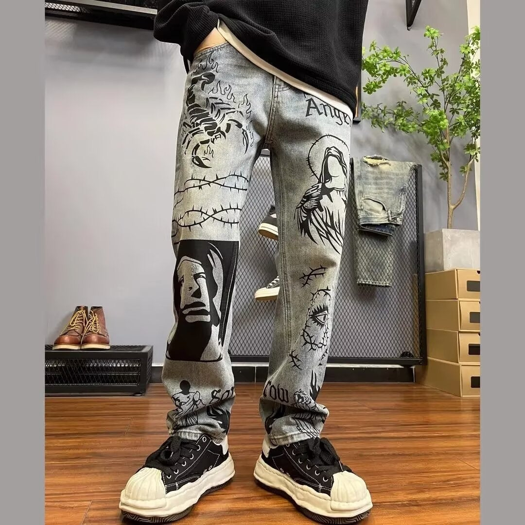 Gerade Jeans mit grafischem Aufdruck - Halvard