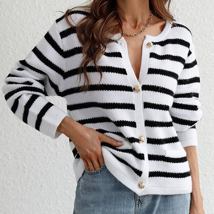 Karole - Elegante und lässige Strickjacke