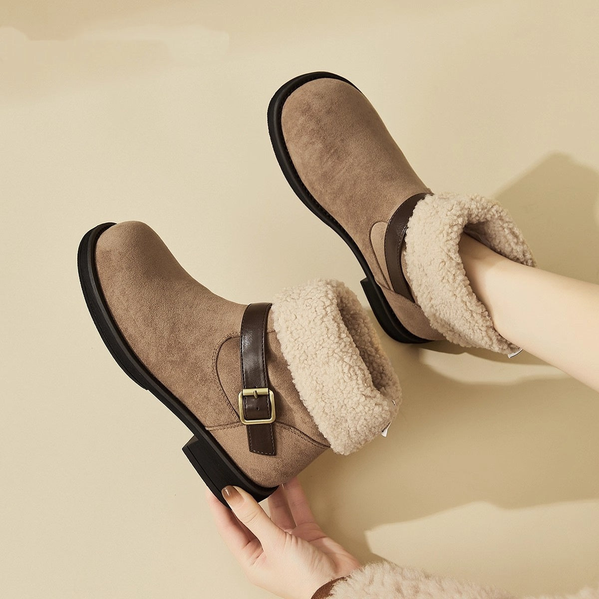 Weiche Damenstiefelette mit schmaler Silhouette - Elvane