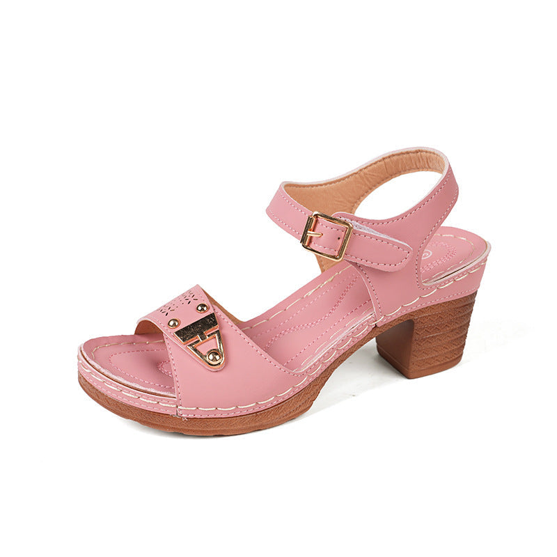 Damensandalen mit breitem Absatz und Schnalle - Darel