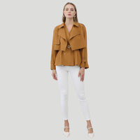 Veste péplum au col accrocheur et au design ajusté - Gemma