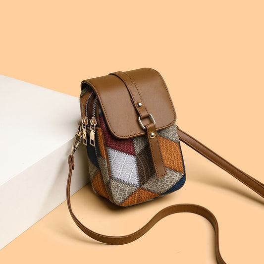 Sac à bandoulière en cuir synthétique pour femme avec poche frontale compacte - Daniela