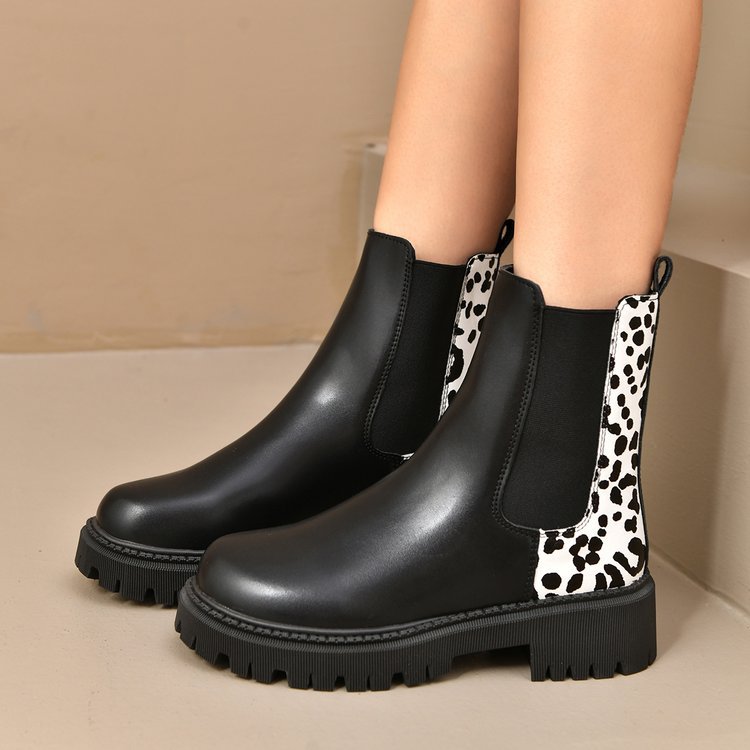 Halbhohe Damenstiefel mit dicker Sohle und kombiniertem Effekt - Elvira