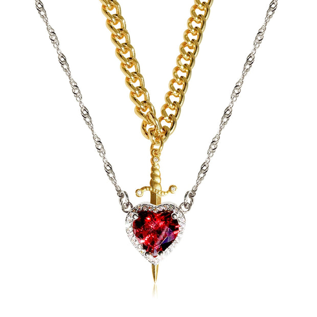 Collier pour femmes avec pendentif en forme de cœur et détails d'épée