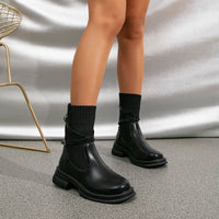 Bottines Sereny avec détails à lanières