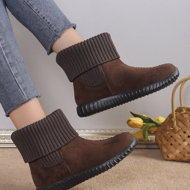 Winterliche Damenstiefel mit gestrickten Stulpen - Pilar