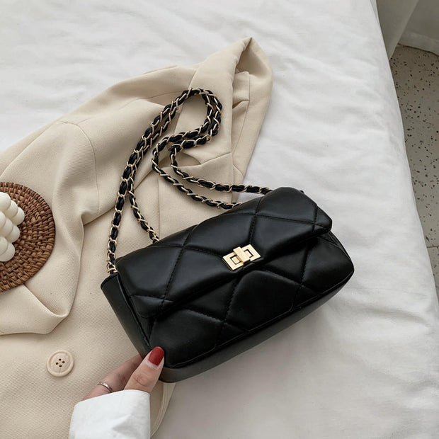 Sac matelassé avec chaîne - Noelia
