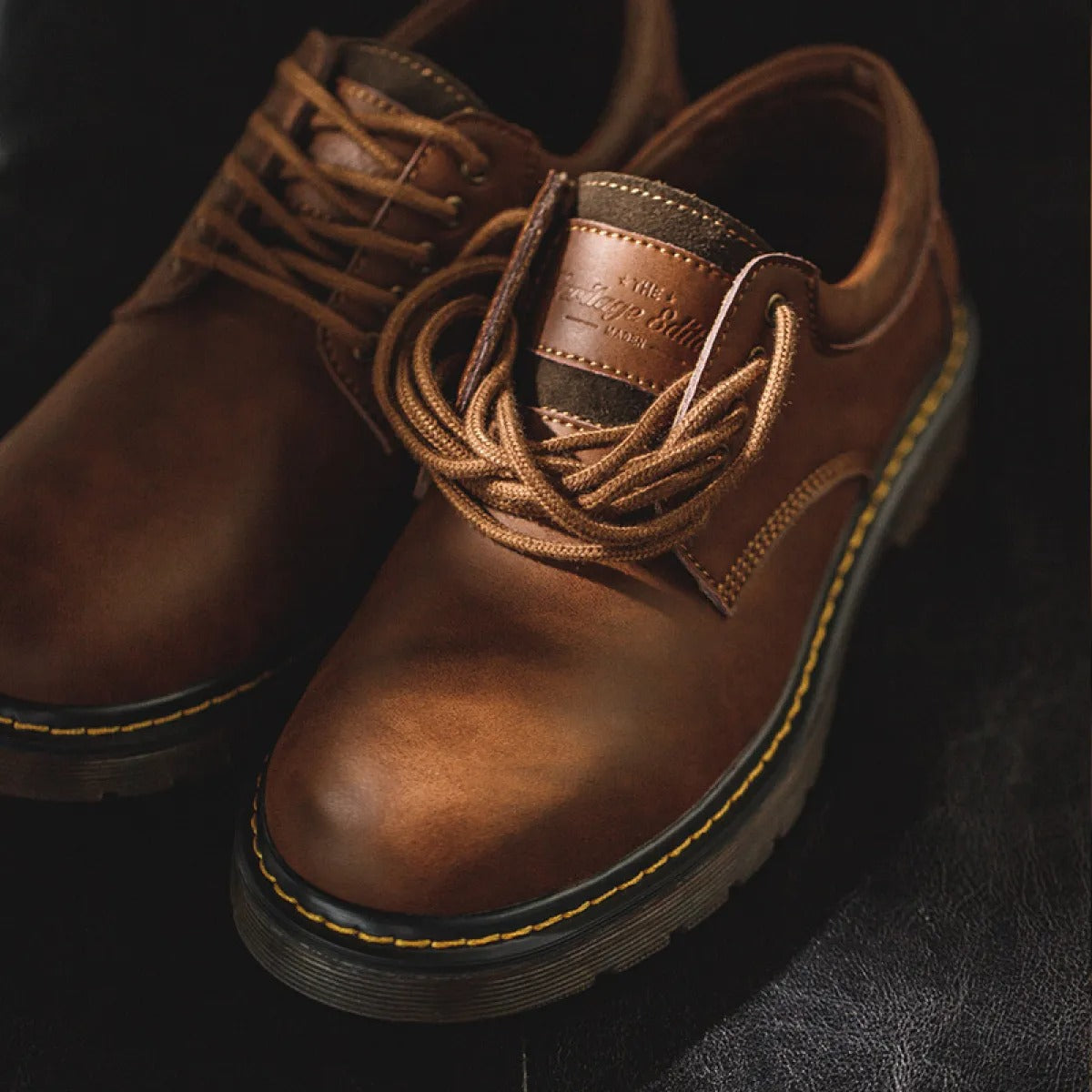 Herren-Halbschuhe aus echtem Leder im Freizeitstil - Ernesto