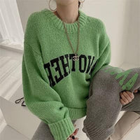 Amy - Strickpullover mit Kontrastbuchstaben
