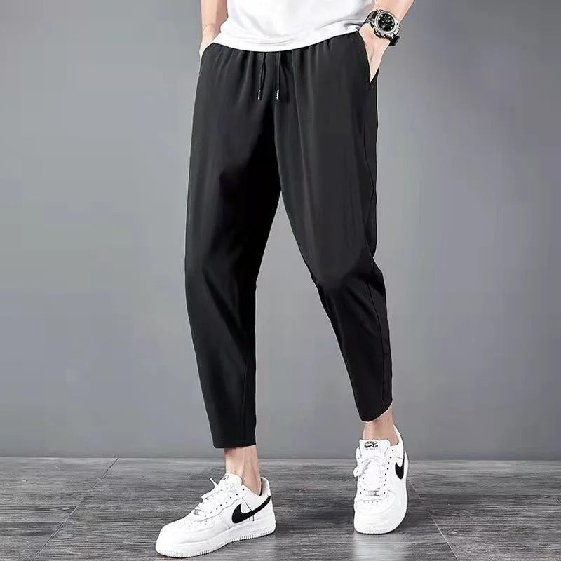 Herrenhose in leichter, lockerer Passform - Mateo