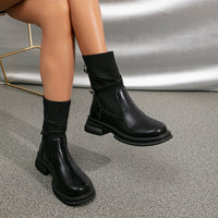 Bottines Sereny avec détails à lanières