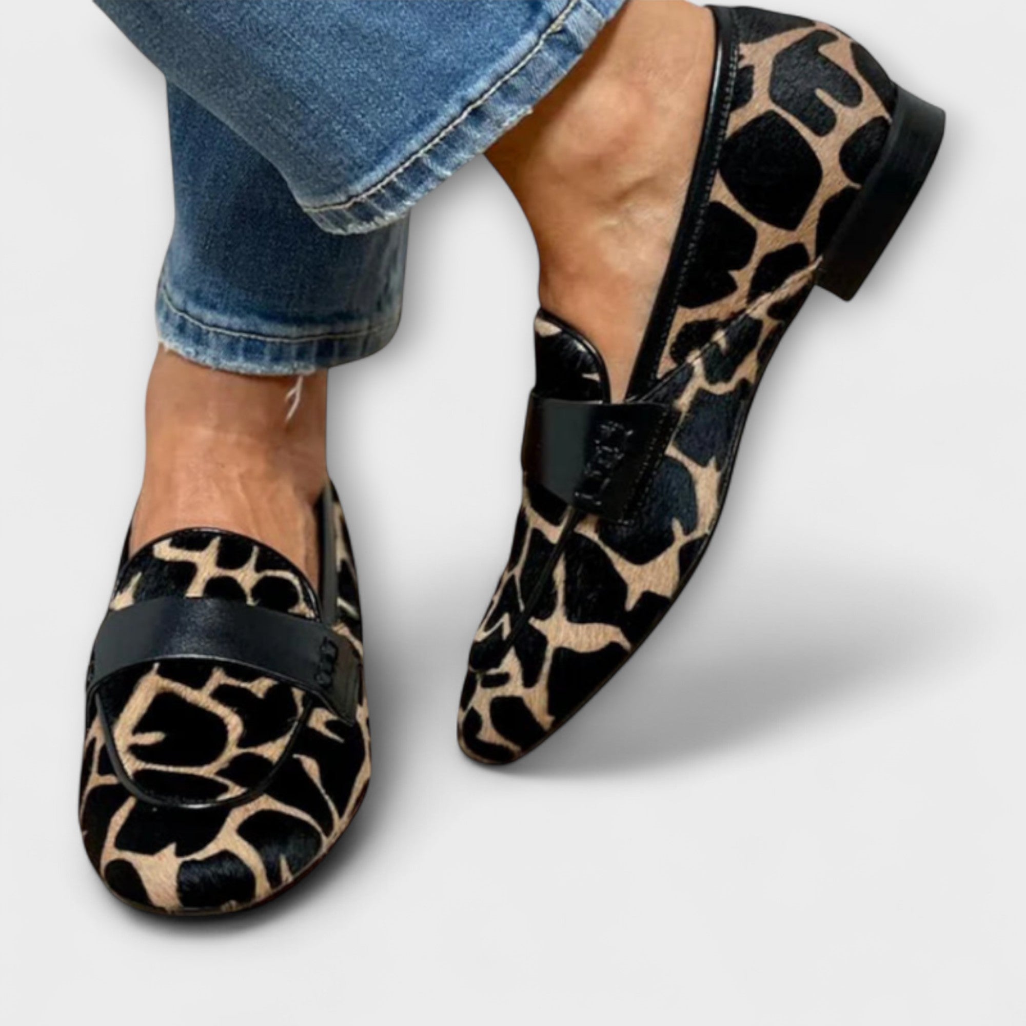 Damen Loafer Animalprint Slip-On mit Riegel – Yeny