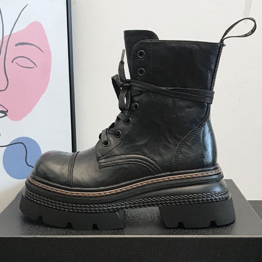 Bottes courtes pour femmes avec semelle robuste et fermeture éclair latérale - Elviora