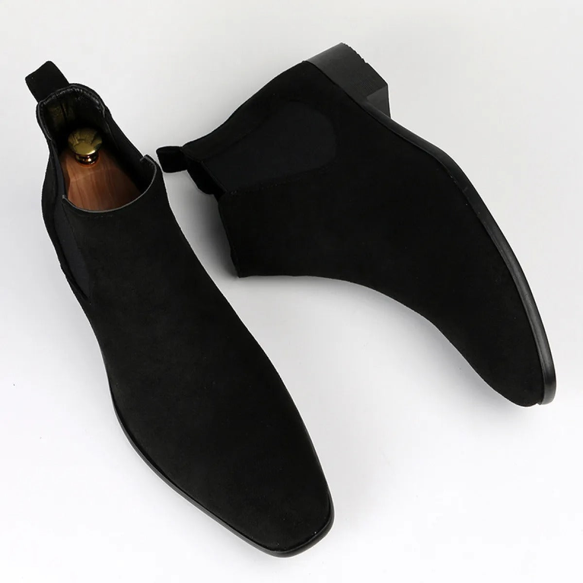 Herren Chelsea-Stiefel aus Wildleder mit quadratischer Spitze - Álvaro