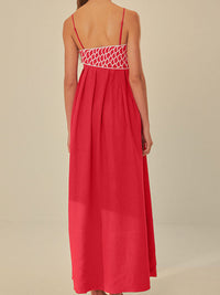 Scarlett - Robe semi-transparente en forme de poisson brodé