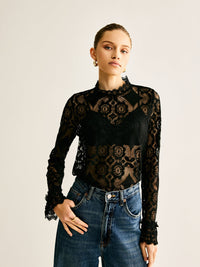 Hannah - T-shirt à col ras-du-cou à broderie de dentelle florale semi-transparente