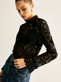 Hannah - T-shirt à col ras-du-cou à broderie de dentelle florale semi-transparente