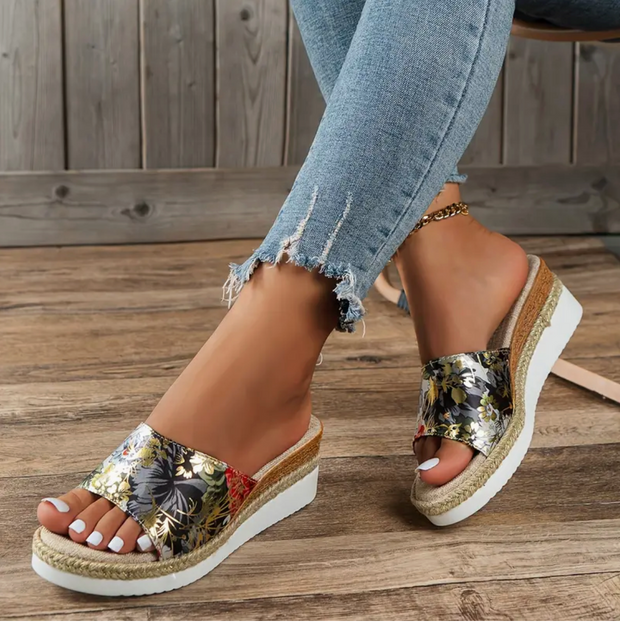 Femke - Sandales à talon compensé pour femmes avec motif floral