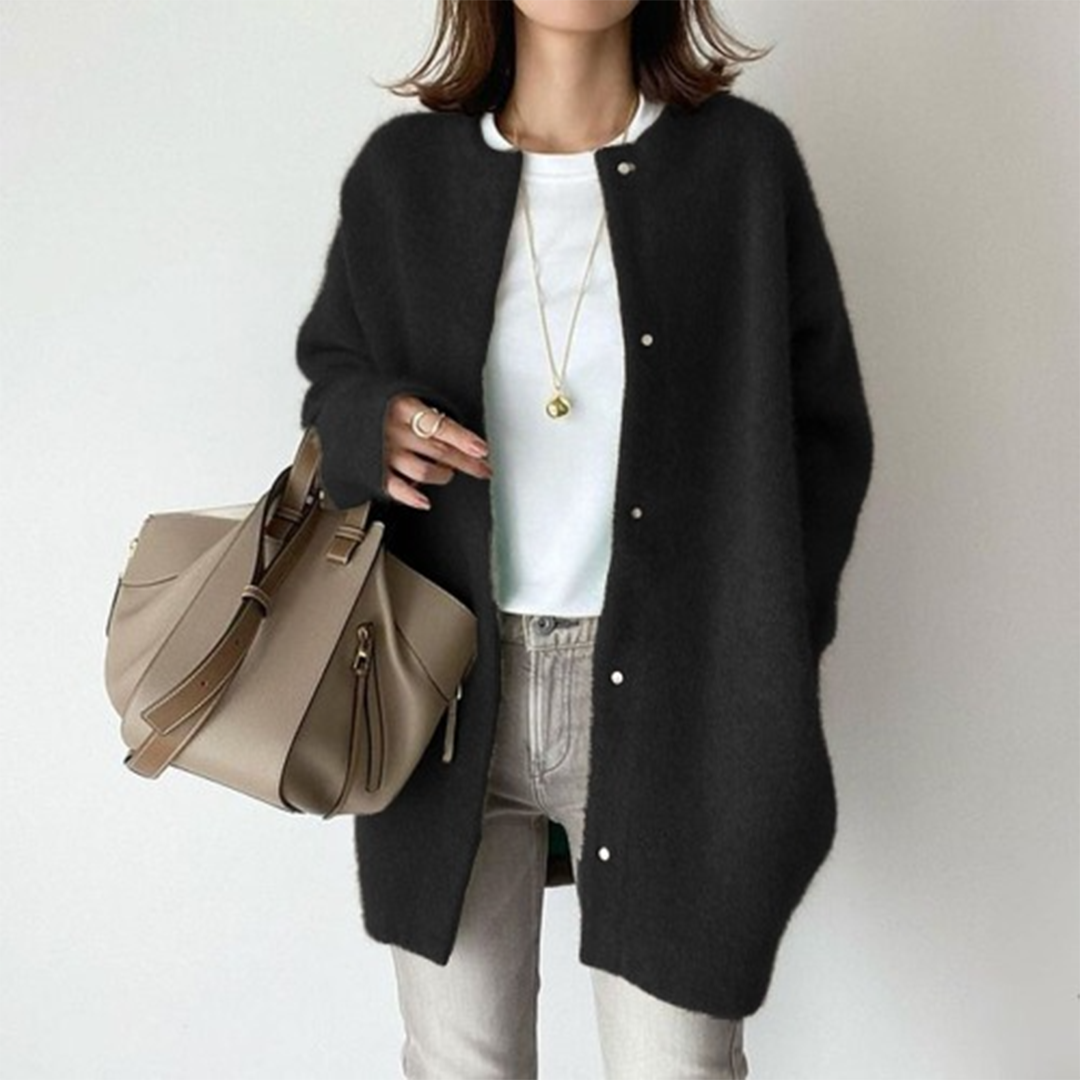 Sandrine – Strickjacke – Elegante Weichheit für den Alltag