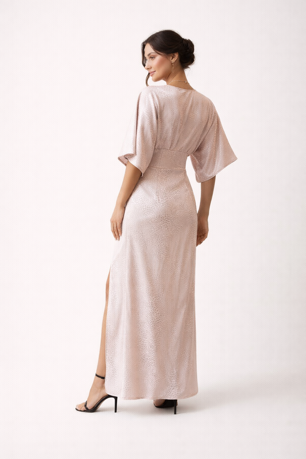 Bequemes kurzärmeliges Maxikleid mit Seitenschlitz - Fedra