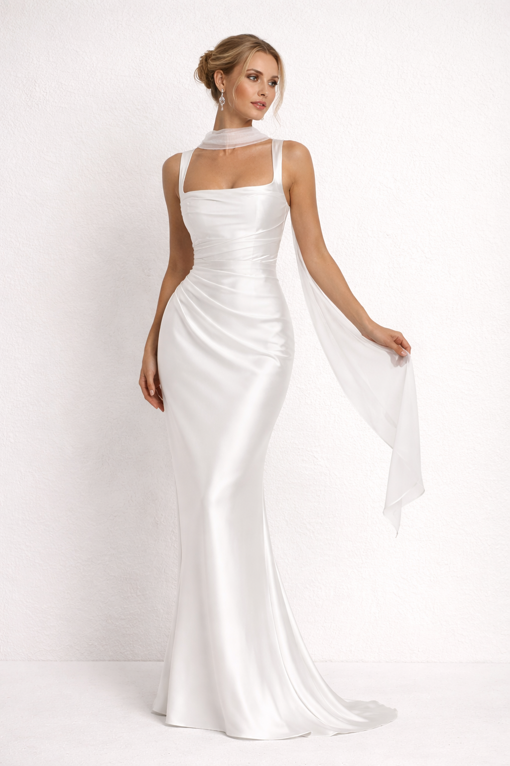 Ärmelloses, langes, elegantes, schmal geschnittenes Kleid für Frauen - Astrid