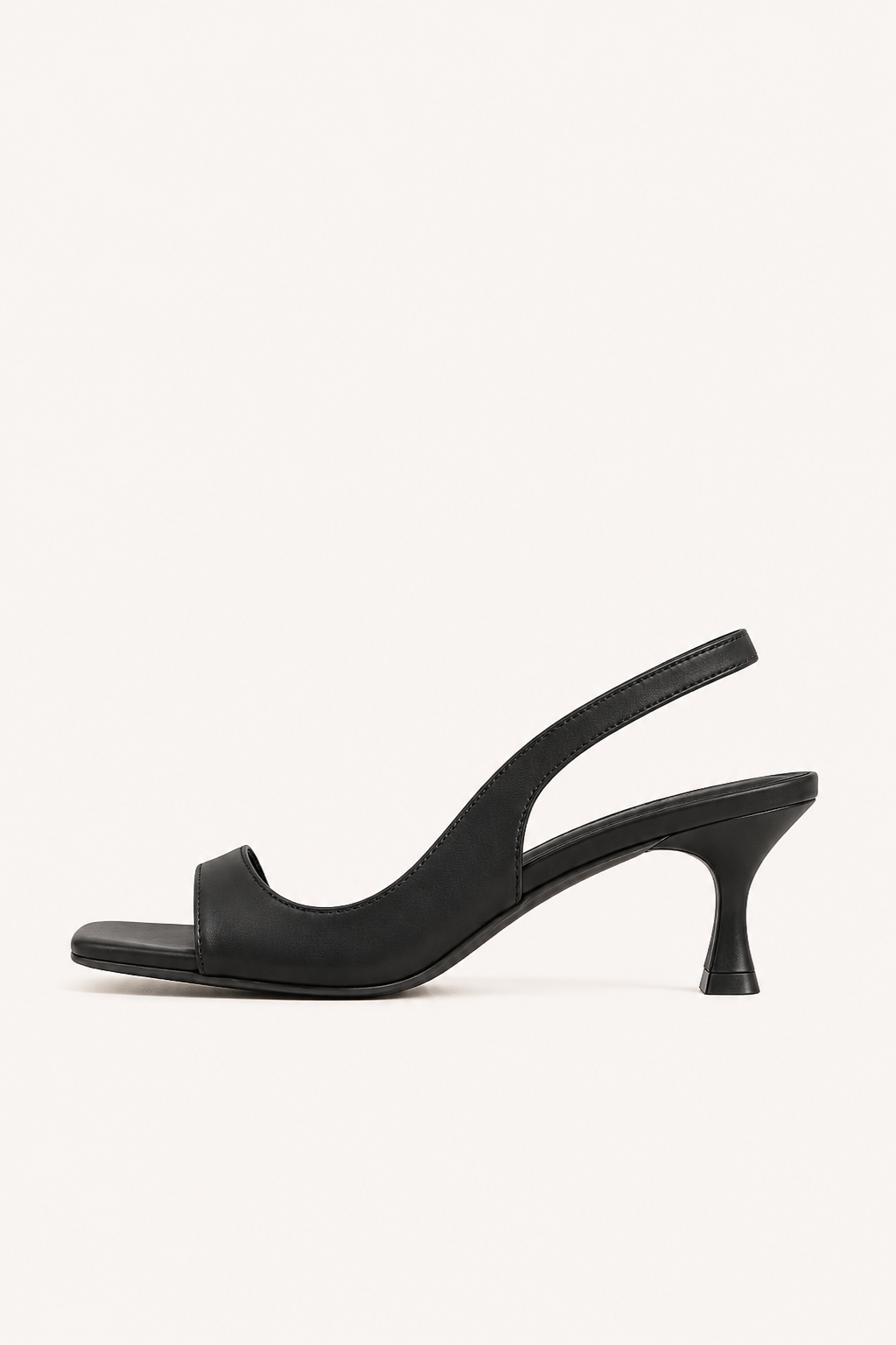 Damensandalen mit Absatz, eckiger Schuhspitze und offener Ferse – Ottilie
