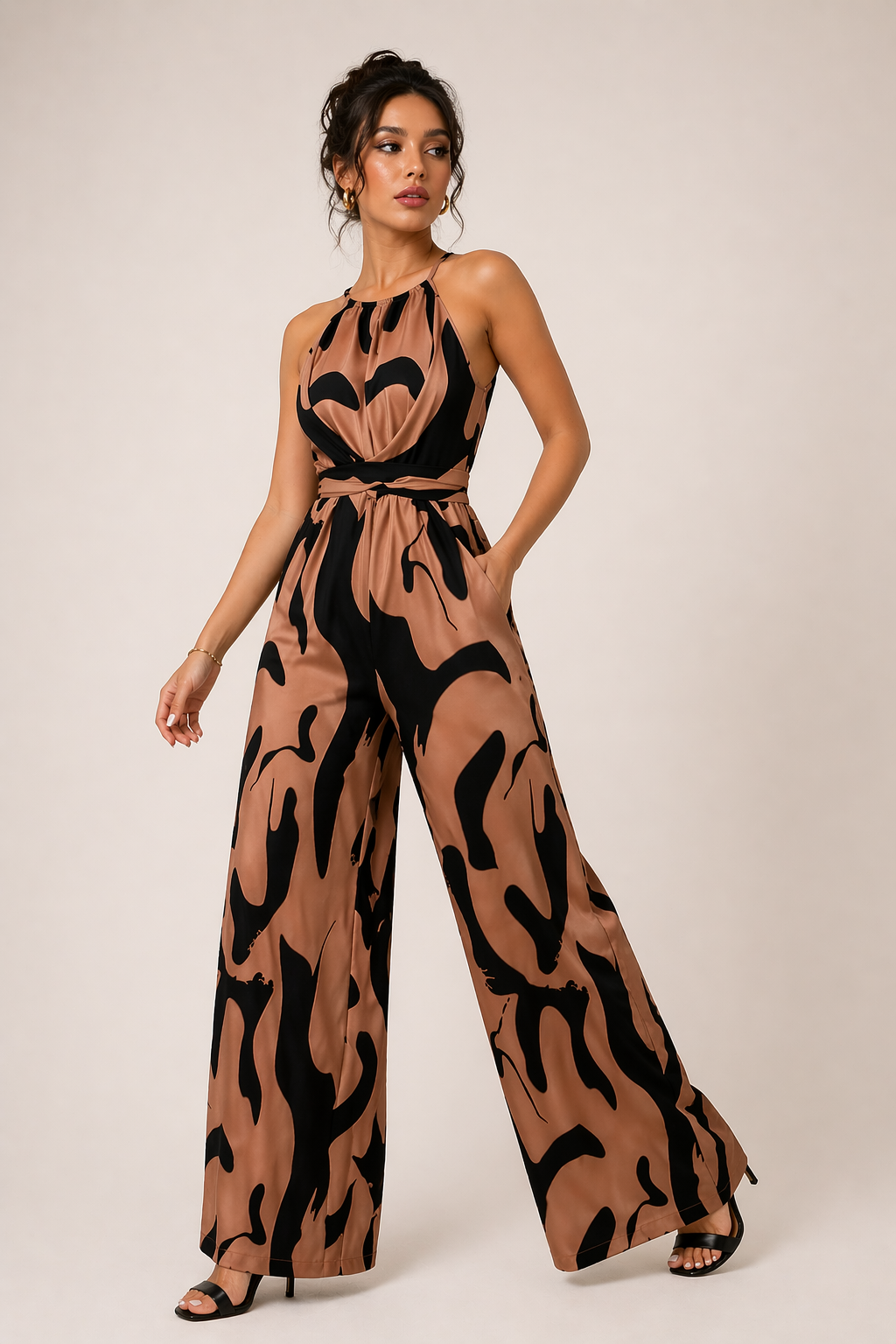 Eleganter Damen-Overall mit weitem Bein und Halfter - Gabriela
