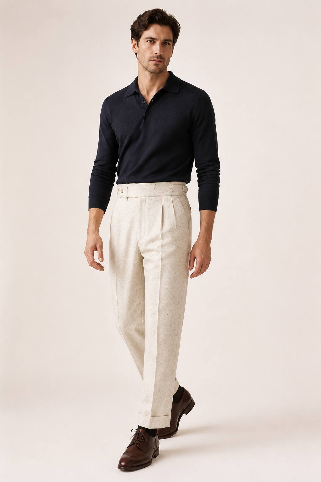 Locker sitzende Herren-Freizeithose mit geradem Bein und zwei Abnähern – Ewald