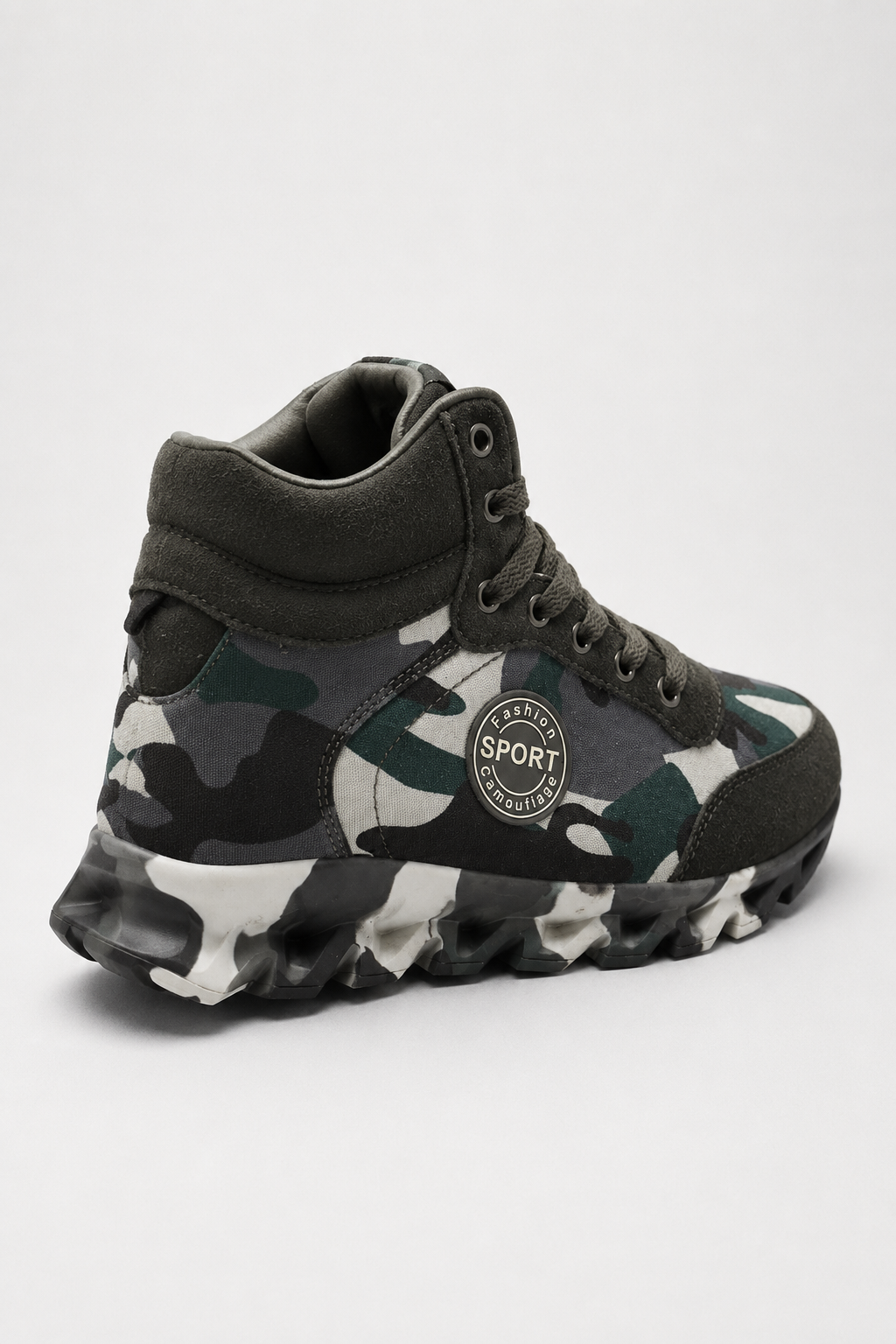 Lässige Damenstiefeletten mit Camouflage-Muster und mittlerem Schaft – Georgina